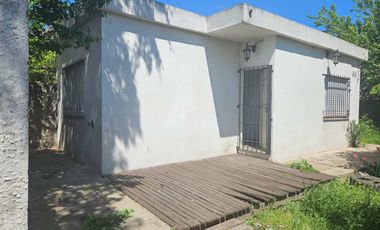 Casa doble 5 amb 2 flias Venta coch Jardín Quilmes