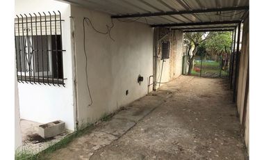 Casa doble 5 amb 2 flias Venta coch Jardín Quilmes