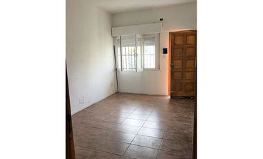 Casa doble 5 amb 2 flias Venta coch Jardín Quilmes