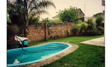 Casa doble 5 amb 2 flias Venta coch Jardín Quilmes
