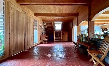 Casa en Venta en Playa Linda, Lorena, Villarrica