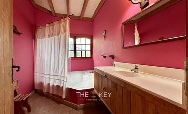 Casa en Venta en Playa Linda, Lorena, Villarrica