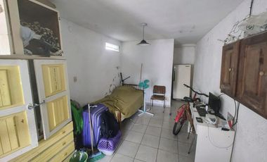 Casa 1 ambiente c/ coch  APTO BANCO todos los serv