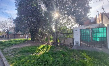 Casa 1 ambiente c/ coch  APTO BANCO todos los serv