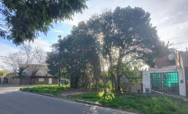 Casa 1 ambiente c/ coch  APTO BANCO todos los serv