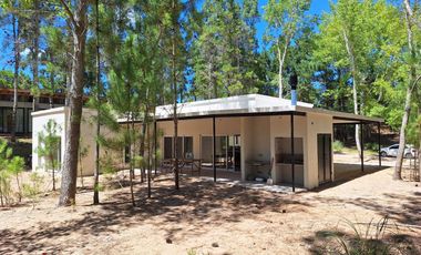 CASA EN CONSTRUCCION DE 5 AMBIENTES EN VILLAROBLES