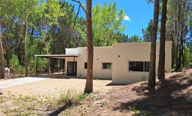 CASA EN CONSTRUCCION DE 5 AMBIENTES EN VILLAROBLES