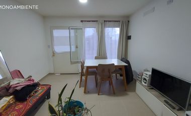 VENTA COMPLEJO CASAS Y LOCAL COMERCIAL