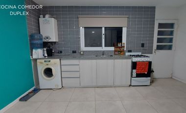 VENTA COMPLEJO CASAS Y LOCAL COMERCIAL