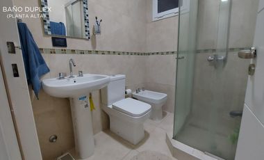 VENTA COMPLEJO CASAS Y LOCAL COMERCIAL