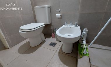 VENTA COMPLEJO CASAS Y LOCAL COMERCIAL