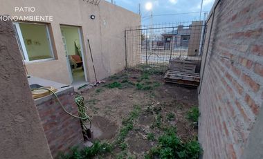 VENTA COMPLEJO CASAS Y LOCAL COMERCIAL