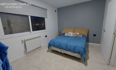 VENTA COMPLEJO CASAS Y LOCAL COMERCIAL