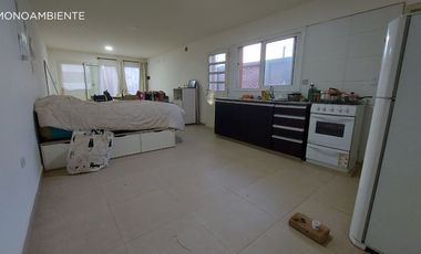 VENTA COMPLEJO CASAS Y LOCAL COMERCIAL