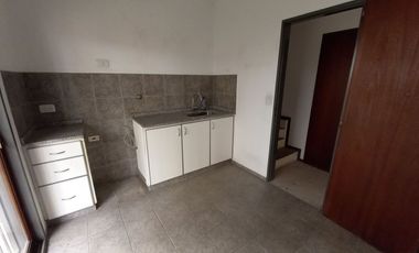 Venta Duplex 3 ambientes con cochera y terraza