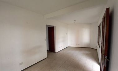 Venta Duplex 3 ambientes con cochera y terraza