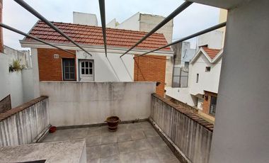 Venta Duplex 3 ambientes con cochera y terraza