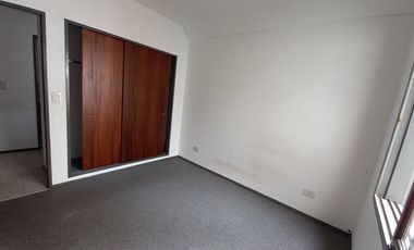 Venta Duplex 3 ambientes con cochera y terraza