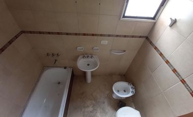 Venta Duplex 3 ambientes con cochera y terraza