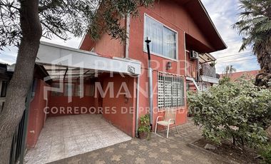 Casa en Venta en Casa Esquina Avenida Francia 216m2 Terreno