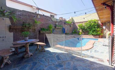 VENTA CASA 5 AMB. PILETA COCHERA JARDÍN SAN ISIDRO