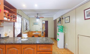 VENTA CASA 5 AMB. PILETA COCHERA JARDÍN SAN ISIDRO