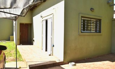 CASA EN VENTA VILLA ELISA, 2 DORMITORIOS