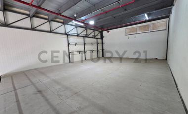 Venta de Bodega con Mezzanine – Almax 3, Vía a Samborondón
