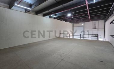 Venta de Bodega con Mezzanine – Almax 3, Vía a Samborondón