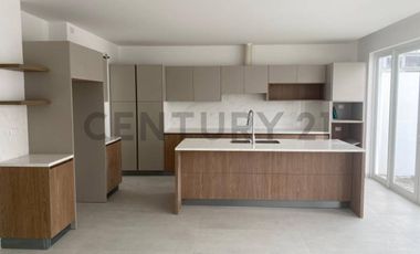 Venta Casa en Urbanización Aires Norte, Samborondón