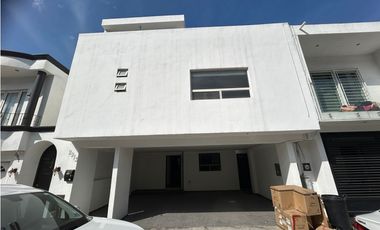 RENTA CASA BOSQUES DEL CONTRY, GPE, N.L.