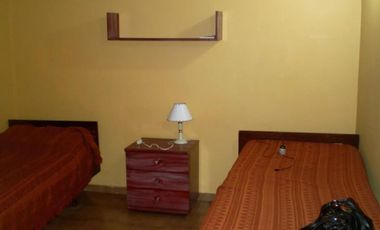 Casa en venta - 2 Dormitorios 1 Baño - Cochera - 85Mts2 - Mar del Tuyú