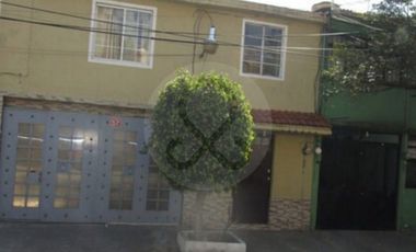 Edificio en venta en Molino de Rosas