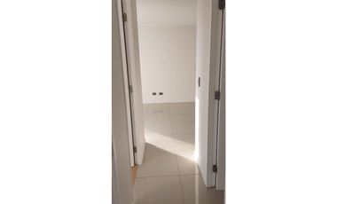 Oportunidad / Inversionistas / Parque De Los Reyes / 2d+2b