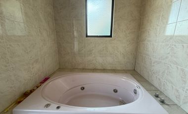 VENTA DE CASA ARQUITECTÓNICA DE ALTO VALOR PATRIMONIAL
