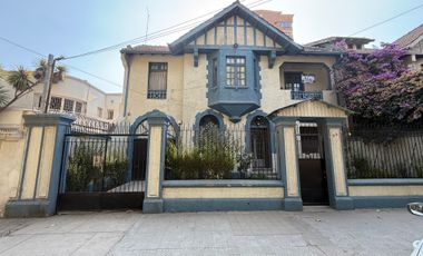 VENTA DE CASA ARQUITECTÓNICA DE ALTO VALOR PATRIMONIAL