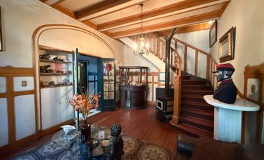 VENTA DE CASA ARQUITECTÓNICA DE ALTO VALOR PATRIMONIAL