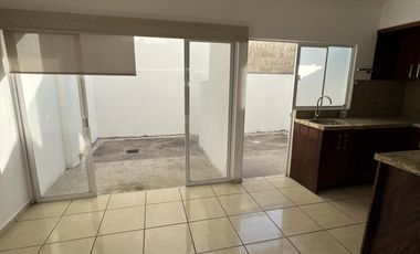 Casa - Fraccionamiento Las Ceibas