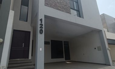 CASA EN VENTA EN CUMBRES ELITE PREMIER