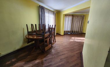 Cómoda y funcional casa, en excelente estado de conservación