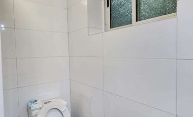 Cómoda y funcional casa, en excelente estado de conservación