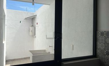 Departamento en Renta en El Refugio, Lagos de Morenoi, Jal. con estacionamiento cerrado