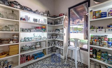 Precioso conjunto de 3 casas con capilla en Malinalco