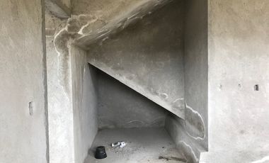 Terreno en VENTA de 510m2 con construcción en planta baja - Haras La Joya