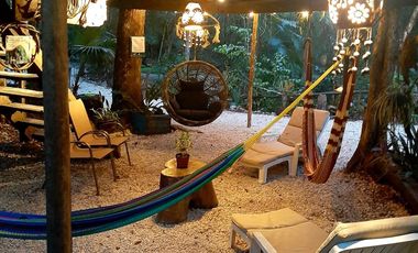 Terreno con Villa y Cenote en Ruta de Los Cenotes, Puerto Morelos
