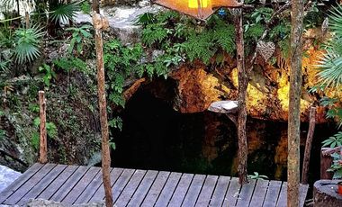 Terreno con Villa y Cenote en Ruta de Los Cenotes, Puerto Morelos