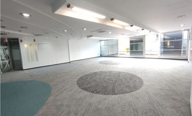 Oficina en Arriendo Poblado Sector Milla de Oro