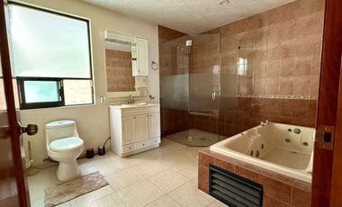 Casa en Renta La moraleja, Residencia Semiamueblada, Pachuca, Hidalgo