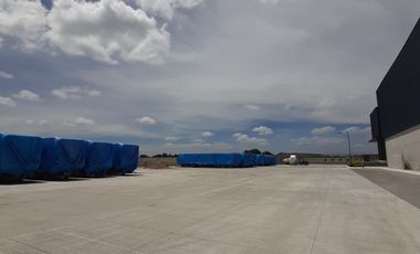 RENTA DE TERRENOS COMERCIALE A PIE DE CARRETERA EN PARQUE INDUSTRIAL