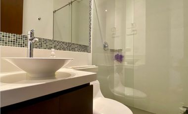 Vendo moderno apto piso alto, super vista, Inferior con El Campestre